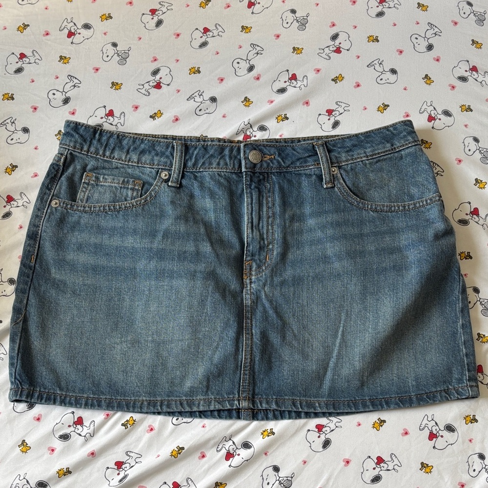 Denim Mini Skirt (Brand new never worn)
